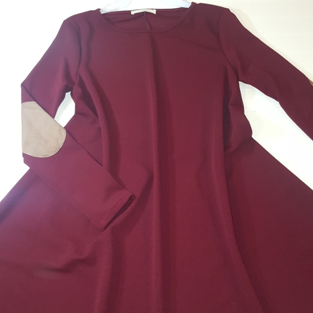 Last Long Sleeve Textured Swing Dress Burgundy - Picture 2 of 4